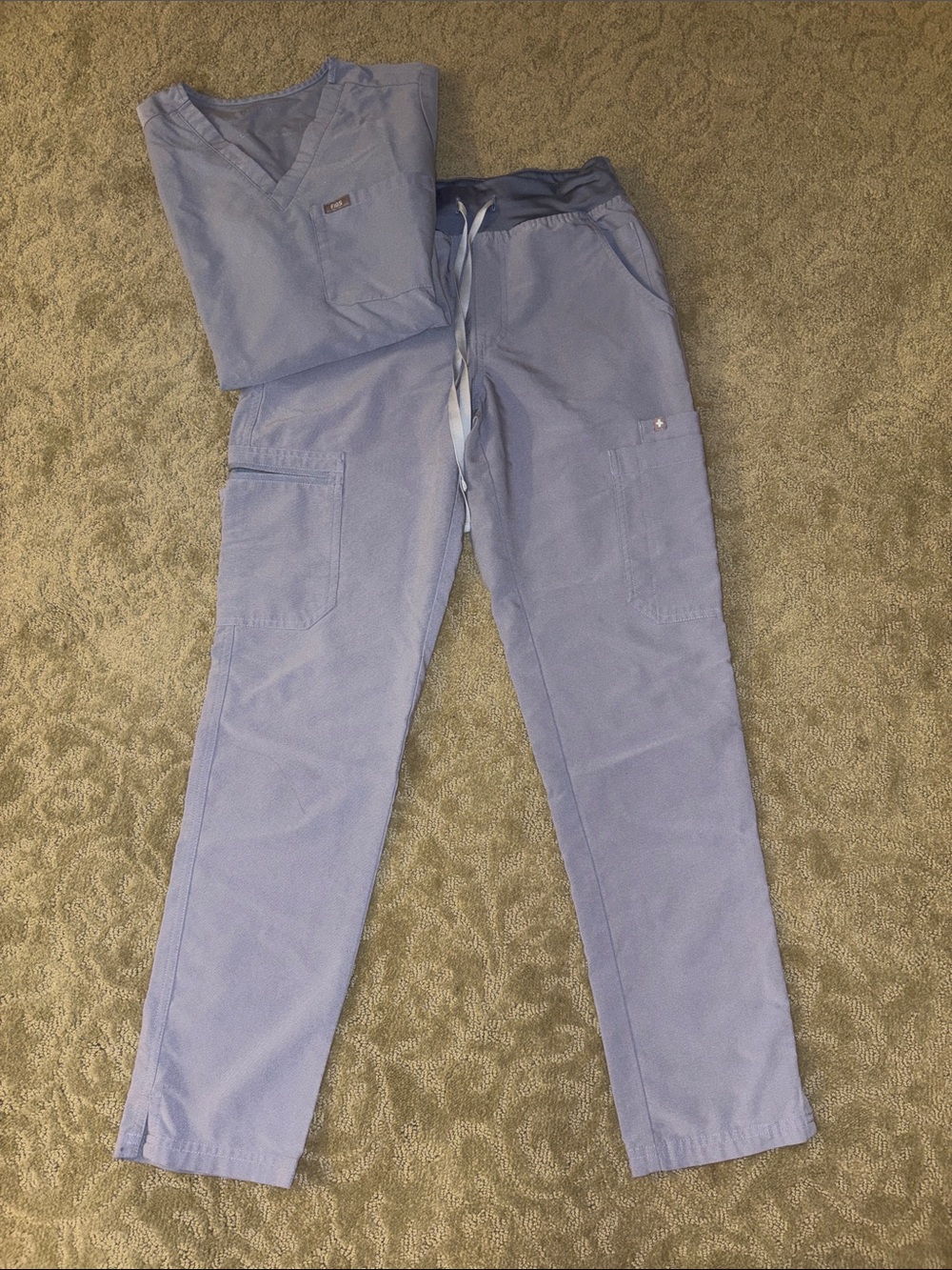 Figs Women’s Light Blue Scrub Set
